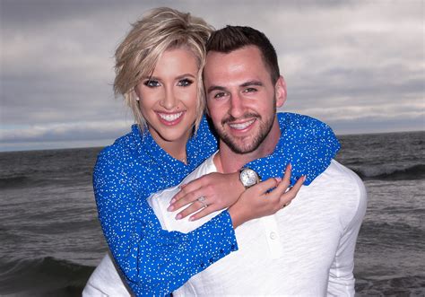 savannah chrisley boyfriends list ET’s Rachel Smith spoke with Todd, Julie, Savannah and Chase Chrisley about their upcoming ninth season of ‘Chrisley Knows Best’ and third season of ‘Growing Up Chrisley,’ premiering Aug